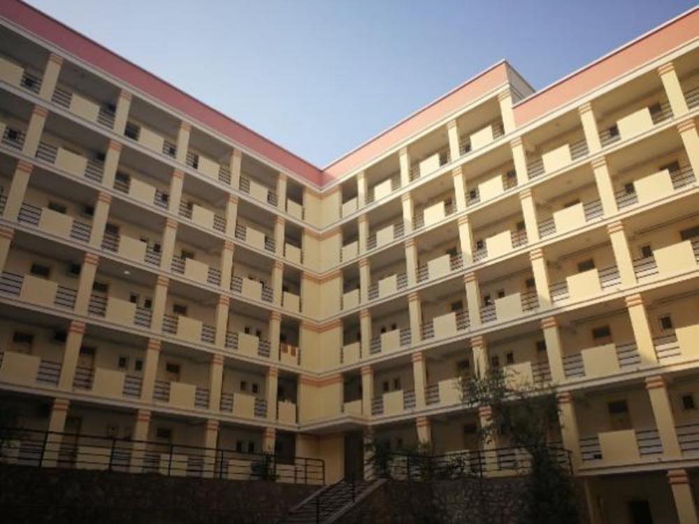 Wenchang Campus twin room